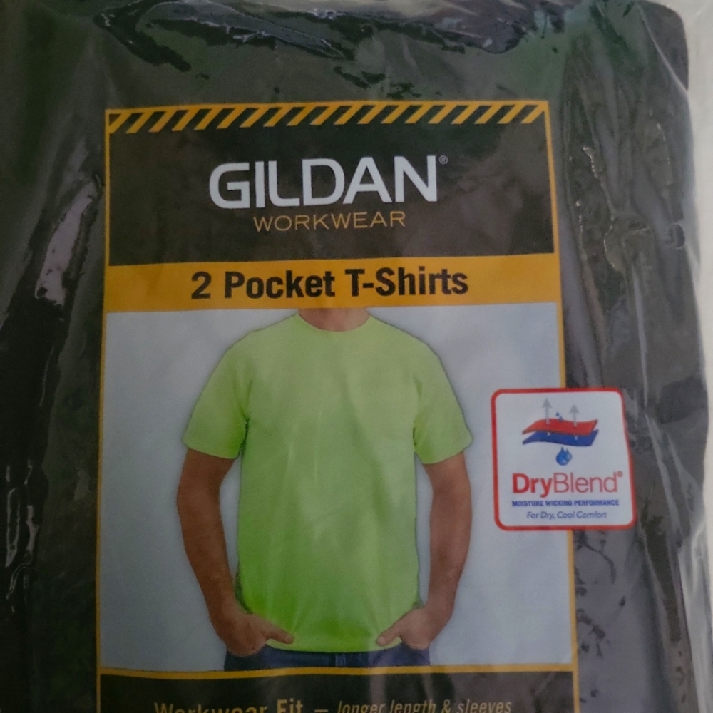 New Black 2 pk Gildan Workwear Size M Pocket Tee Shirts Cotton/poly Dry Blend